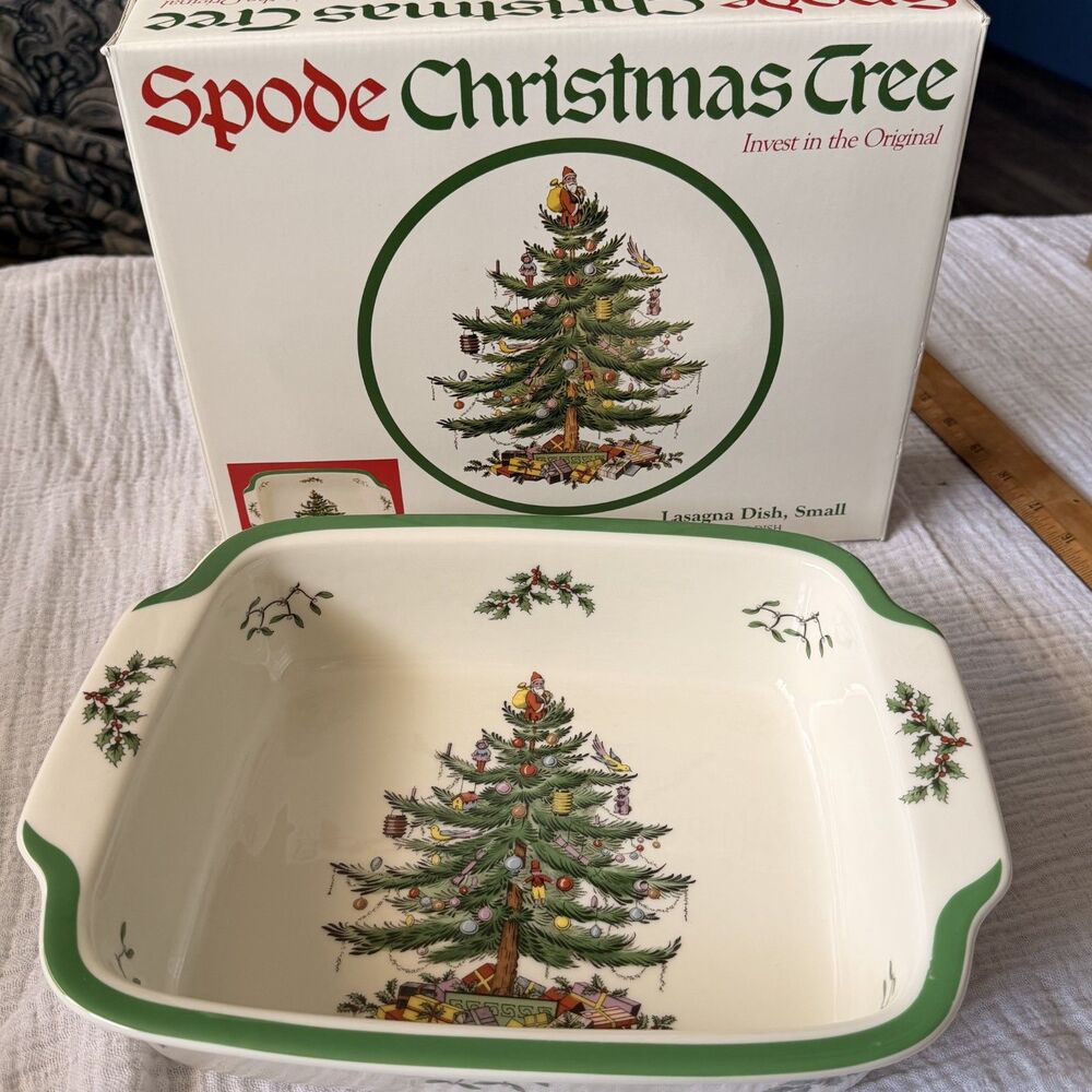 Spode Christmas Tree Lasagna Dish Small Made in England